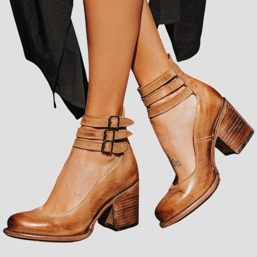Lola | Stylish comfortable boots