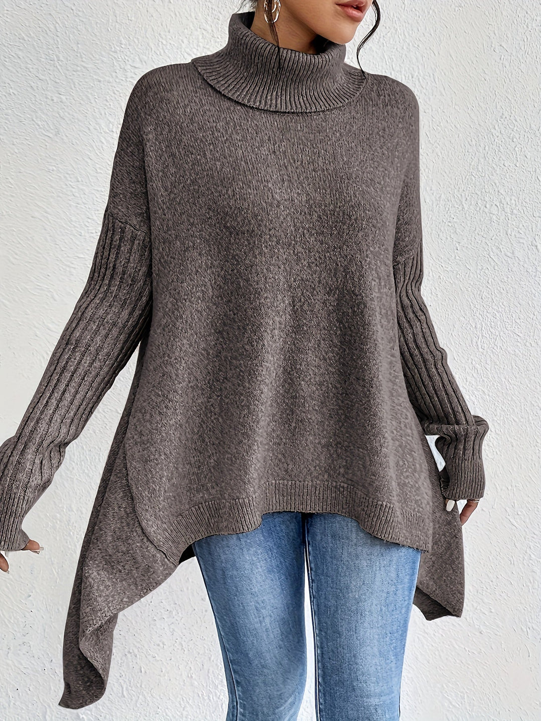 Isla - Oversized Turtleneck Sweater