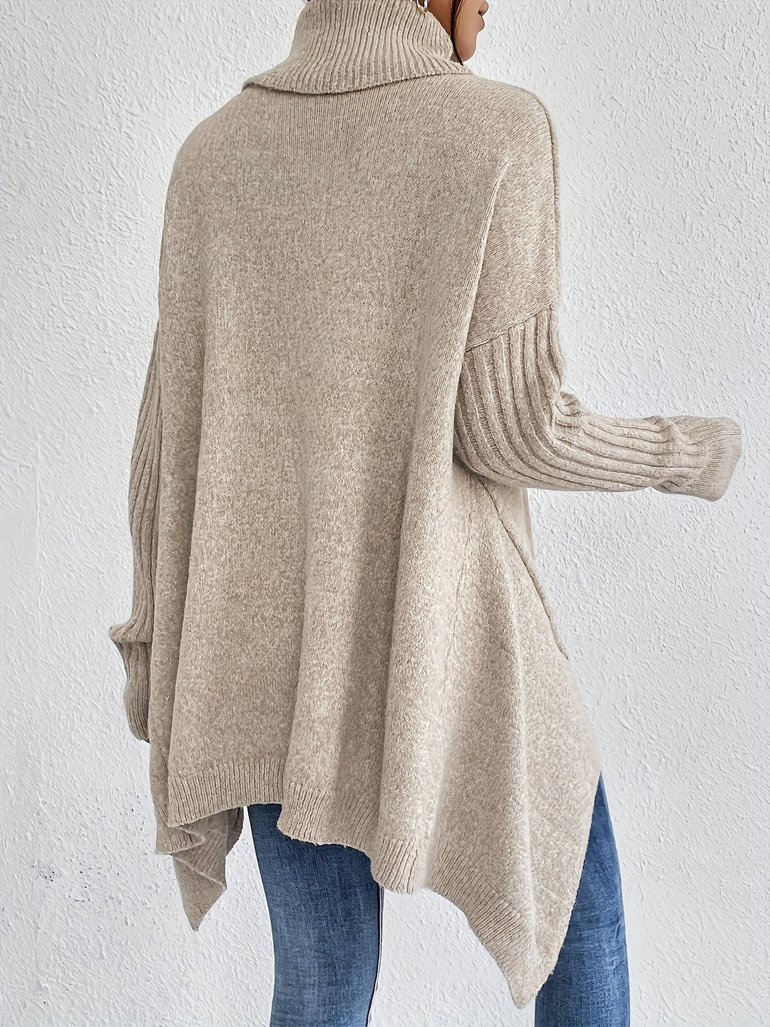 Isla - Oversized Turtleneck Sweater